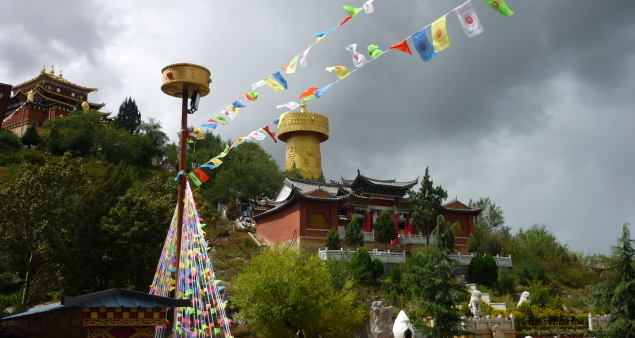 【麗江雙飛5天優(yōu)質(zhì)團(tuán)】玉龍雪山、香格里拉普達(dá)措、大